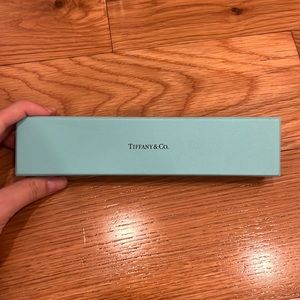Tiffany & Co necklace box